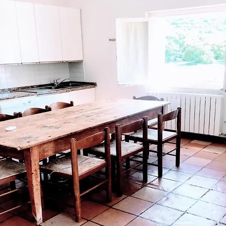 Vallocchia - Sleeps 18. Exclusive Pool/grounds. Spoleto 10 Mins. Rome 1 Hr Borgiano (Perugia)