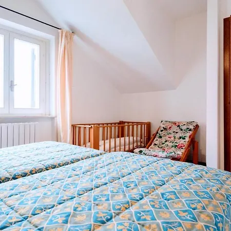 Vallocchia - Sleeps 18. Exclusive Pool/grounds. Spoleto 10 Mins. Rome 1 Hr Borgiano (Perugia)